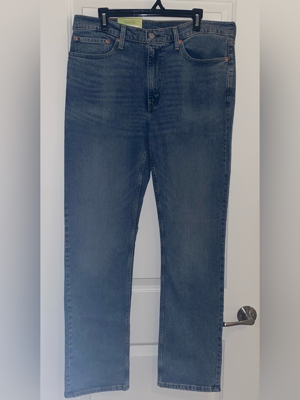 514™ Straight Men's Jeans. 36 waist 34 long.